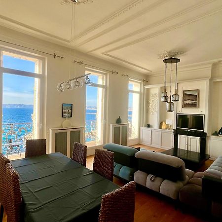 Appartement Sur La Corniche Kennedy Face A La Mer Marsilya Dış mekan fotoğraf
